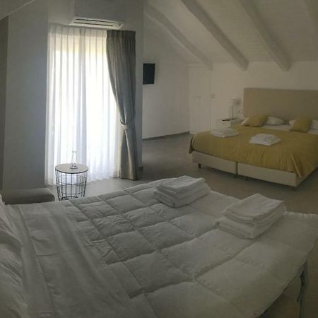 Villa Donatella بييسْتوم المظهر الخارجي الصورة