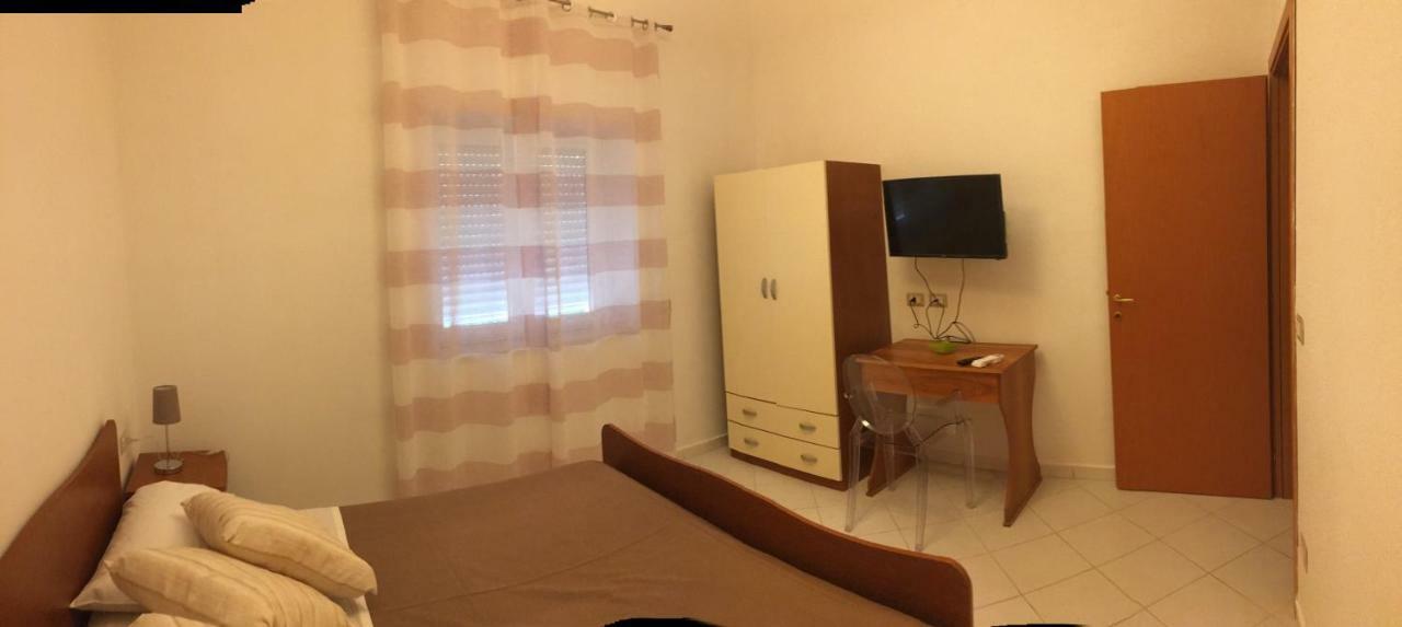 Villa Donatella بييسْتوم المظهر الخارجي الصورة