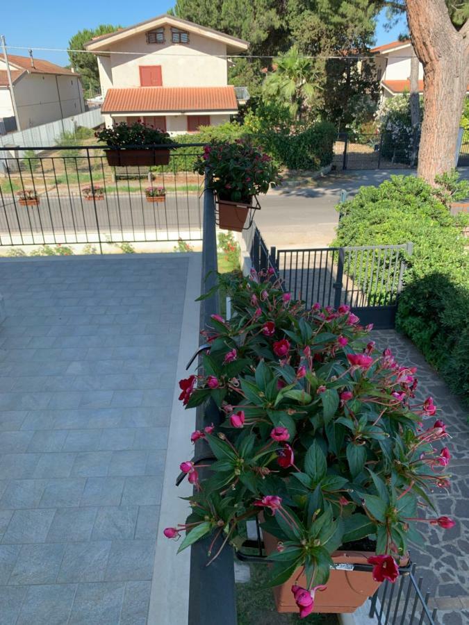 Villa Donatella بييسْتوم المظهر الخارجي الصورة